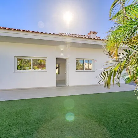 Villa Ave Del Paraiso