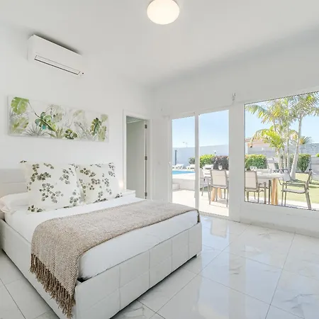 Ave Del Paraiso * 阿罗纳